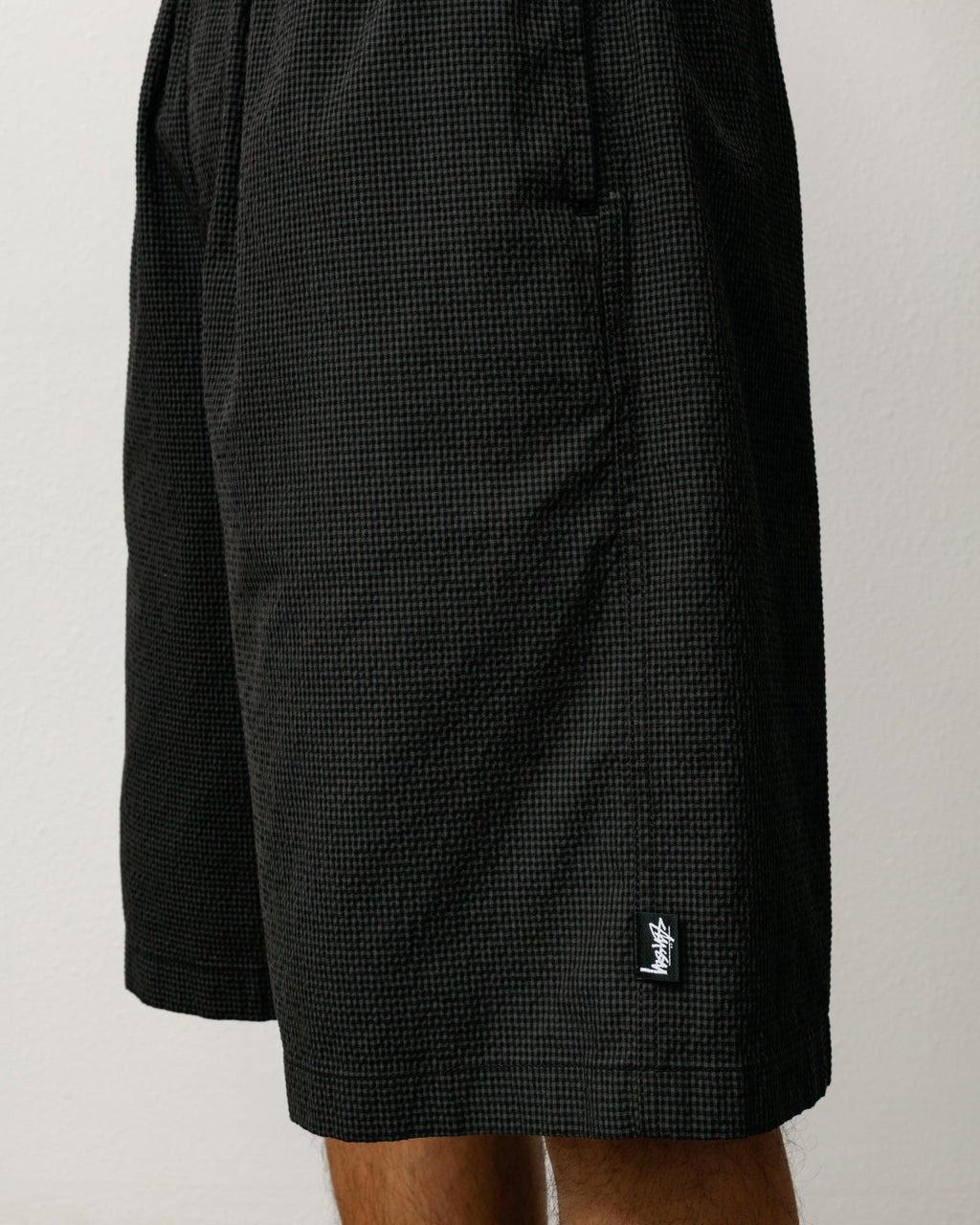 BAGGY SEERSUCKER BEACH SHORT