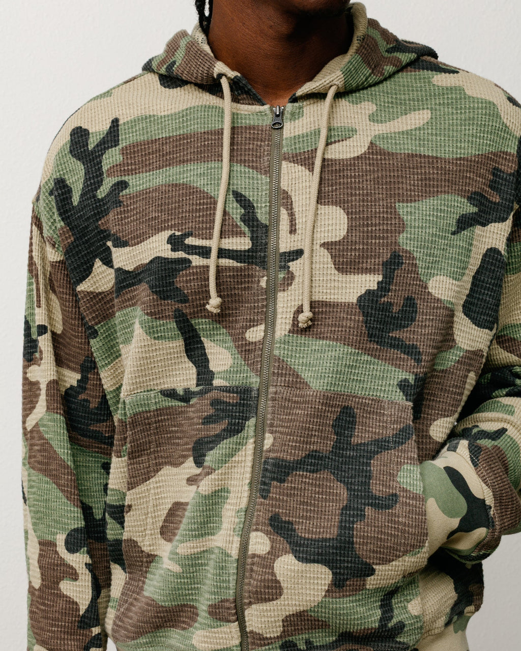 LIGHTWEIGHT THERMAL HOODIE