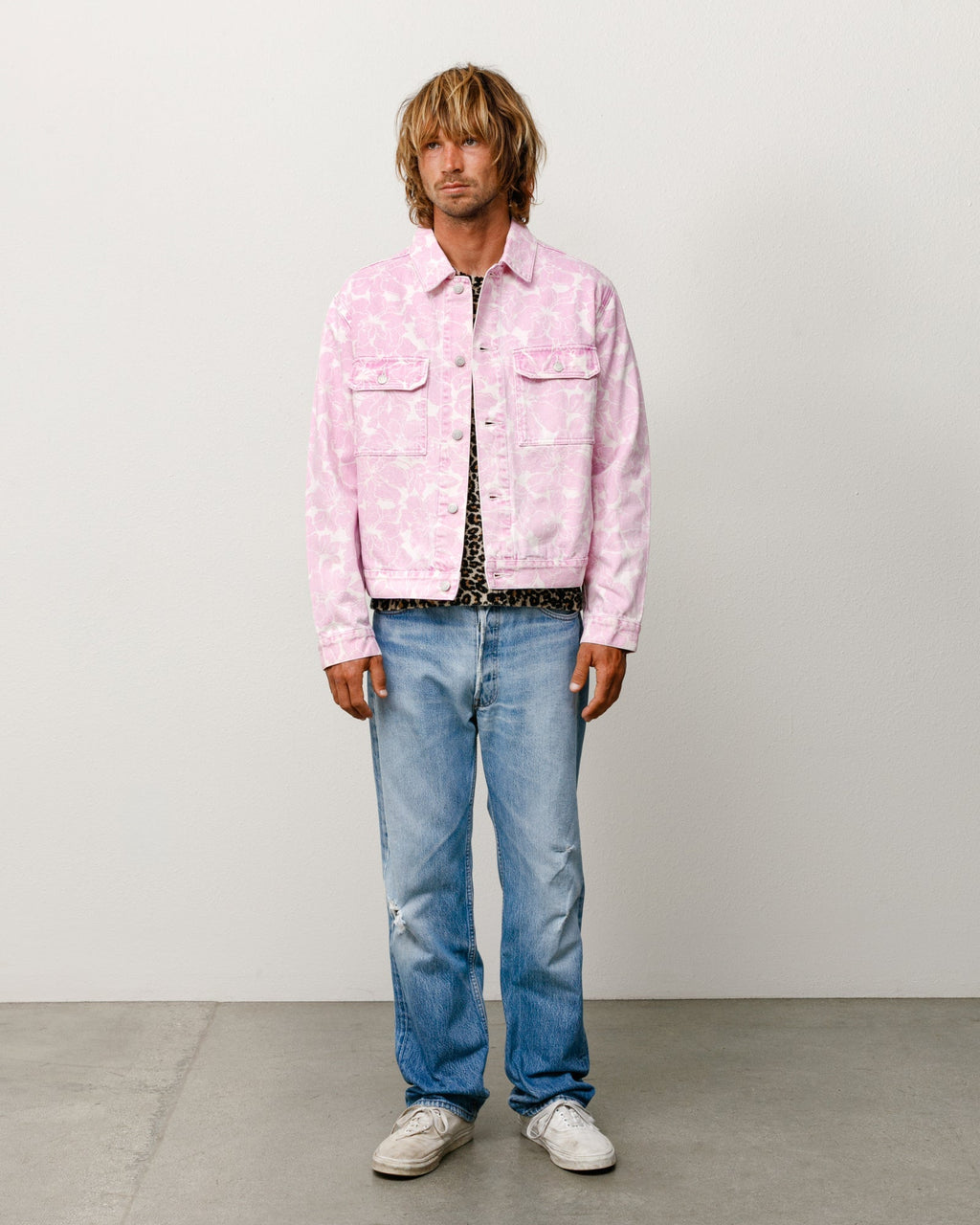 DENIM TRUCKER JACKET
