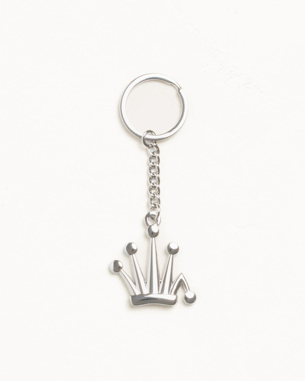 METAL BENT CROWN KEYCHAIN