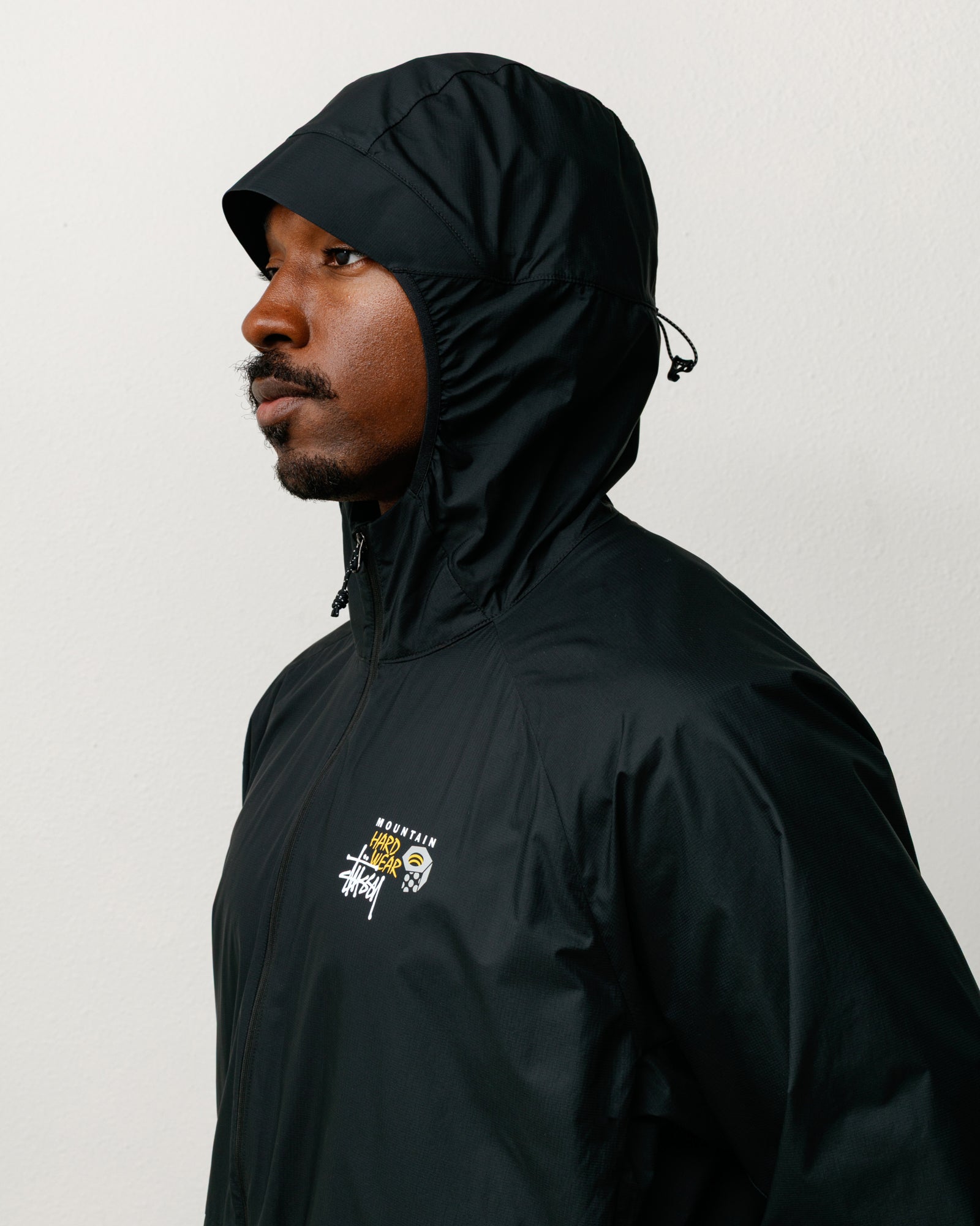 STÜSSY & MOUNTAIN HARDWEAR KOR AIRSHELL JACKET