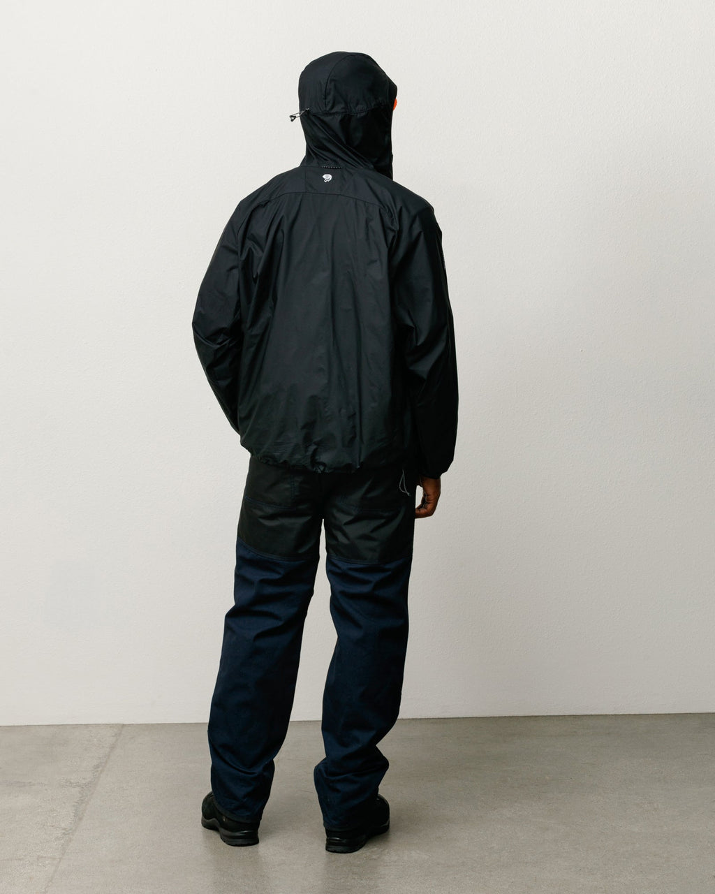 STÜSSY & MOUNTAIN HARDWEAR KOR AIRSHELL JACKET